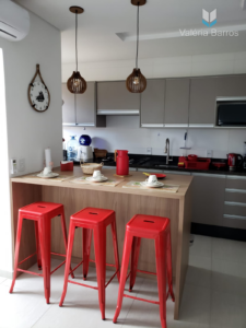 Apartamento MOBILIADO disponível para venda nos Ingleses! Ótima opção para investidores!