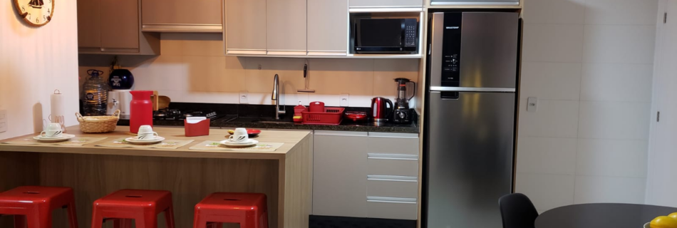 Apartamento MOBILIADO disponível para venda nos Ingleses! Ótima opção para investidores!